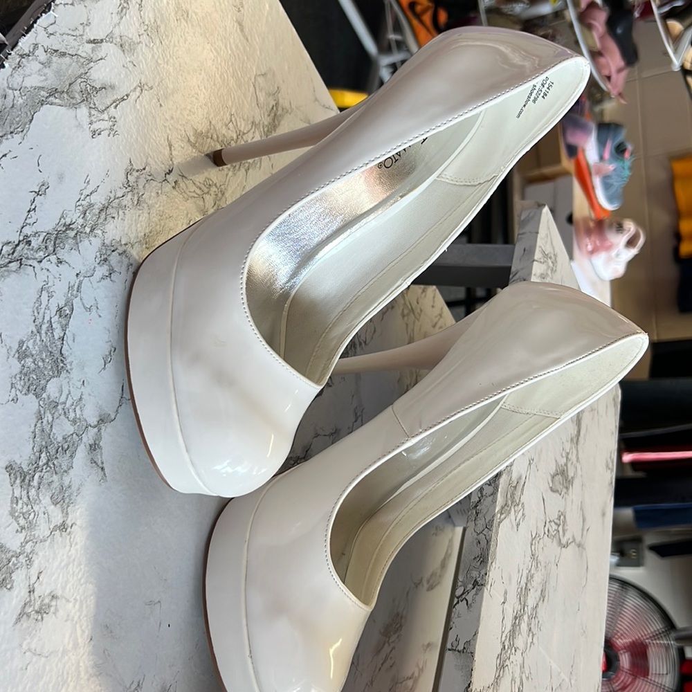 Hot Tomato stilettos Size 12